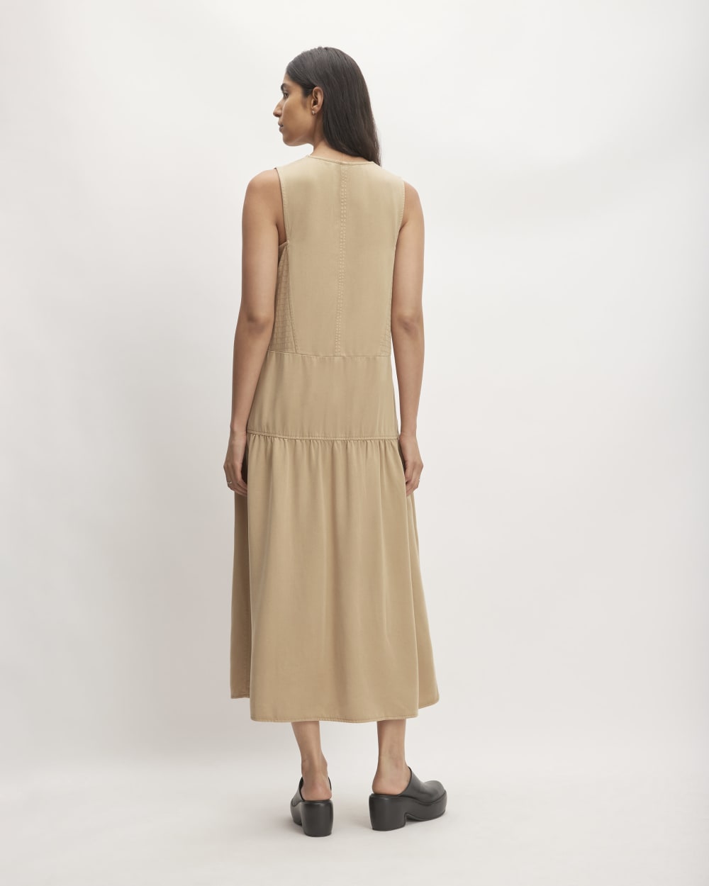 The TENCEL? V-Neck Dress | Cornstalk