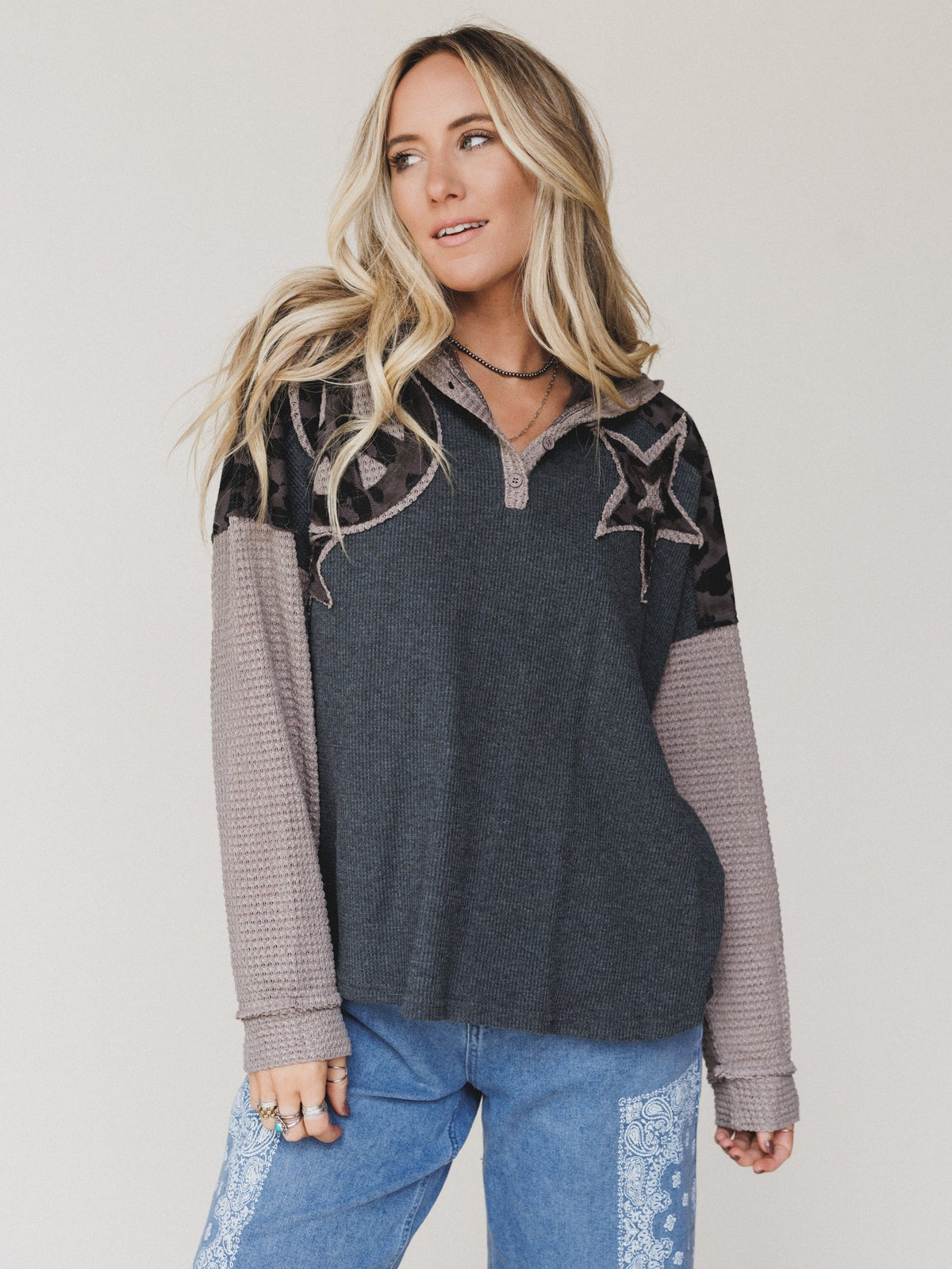 Camo Stars Hoodie - Charcoal Leopard