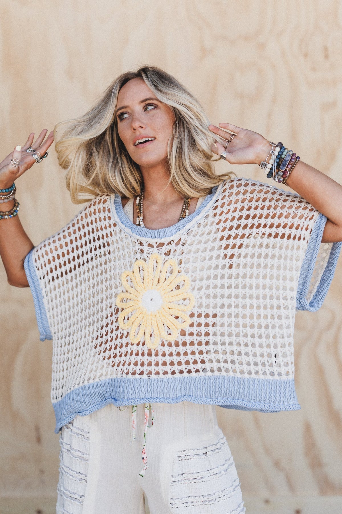Beachy Breeze Flower Sweater - Ivory